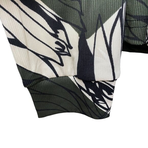 CARRE NOIR Stretch Top XL Womens Button Up Olive Green Print Long Sleeve NWT - Picture 8 of 11